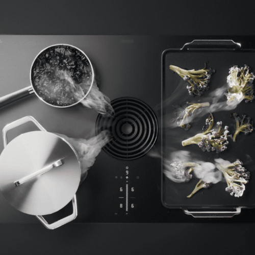 Picture of the smartphone app, of Bora M pure, cooking hob extractor system in a Kitchen for the UAE Picture of the smartphone app, of Bora M pure, cooking hob extractor system in a Kitchen for the UAE